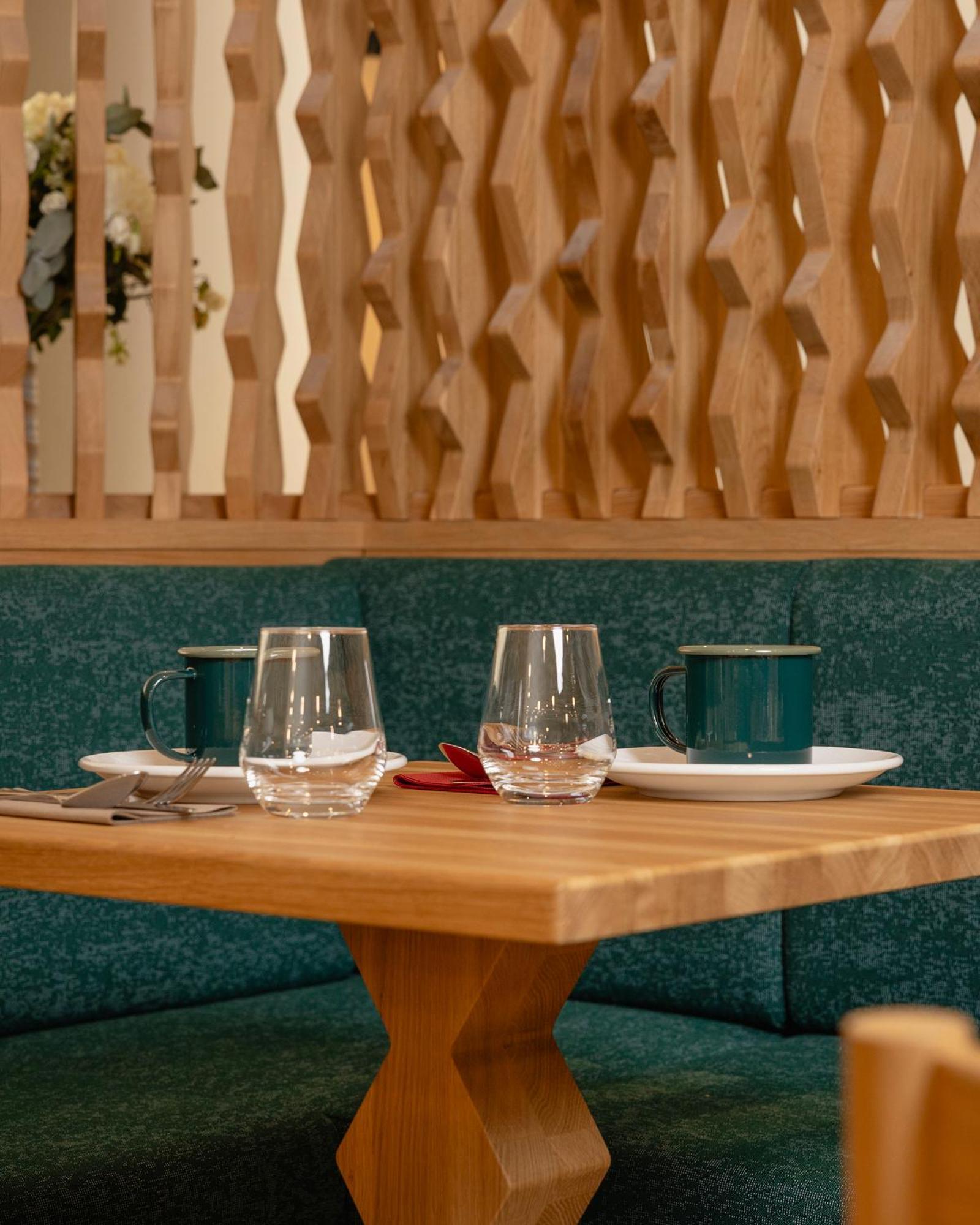 Hotel Restaurant La Couronne Шамони Екстериор снимка